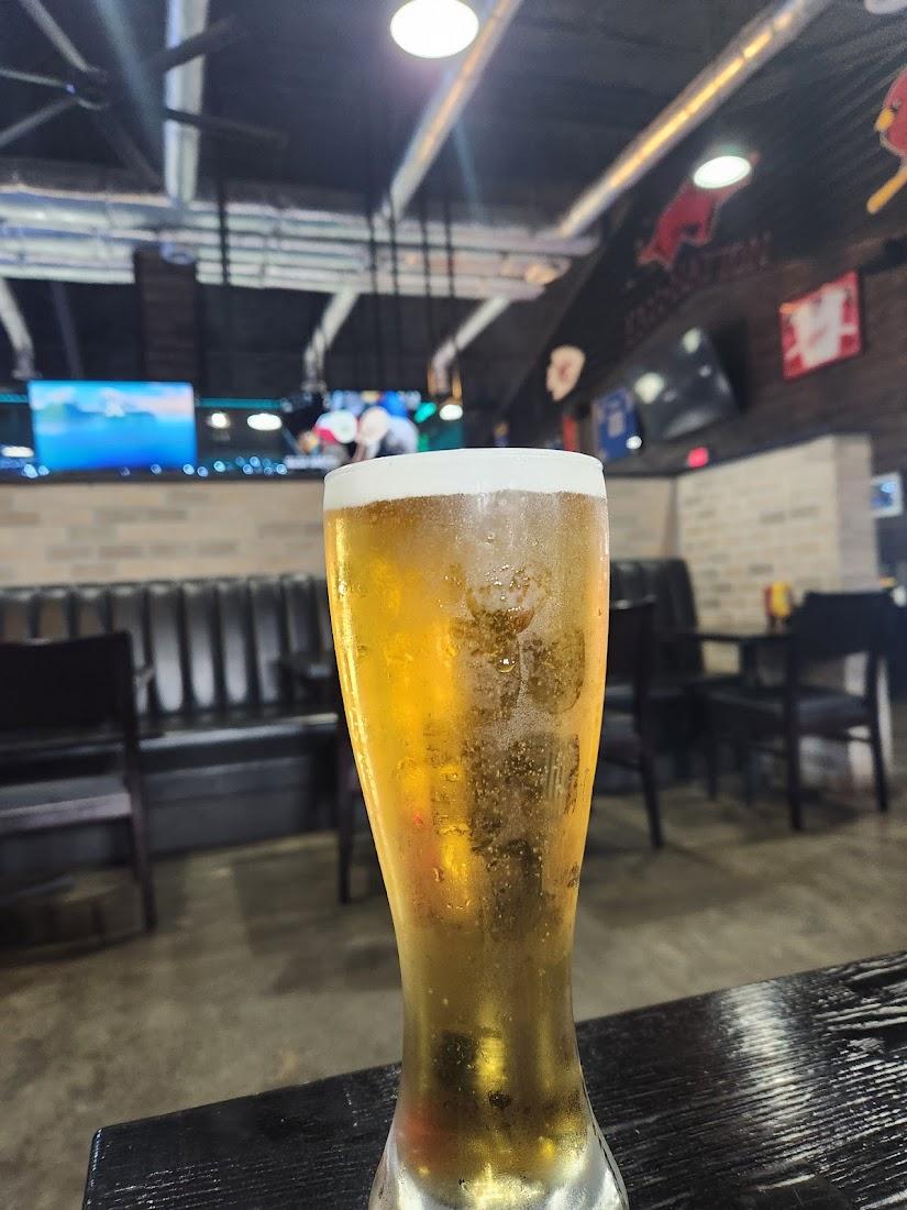 Buckets Sports Bar & Grill